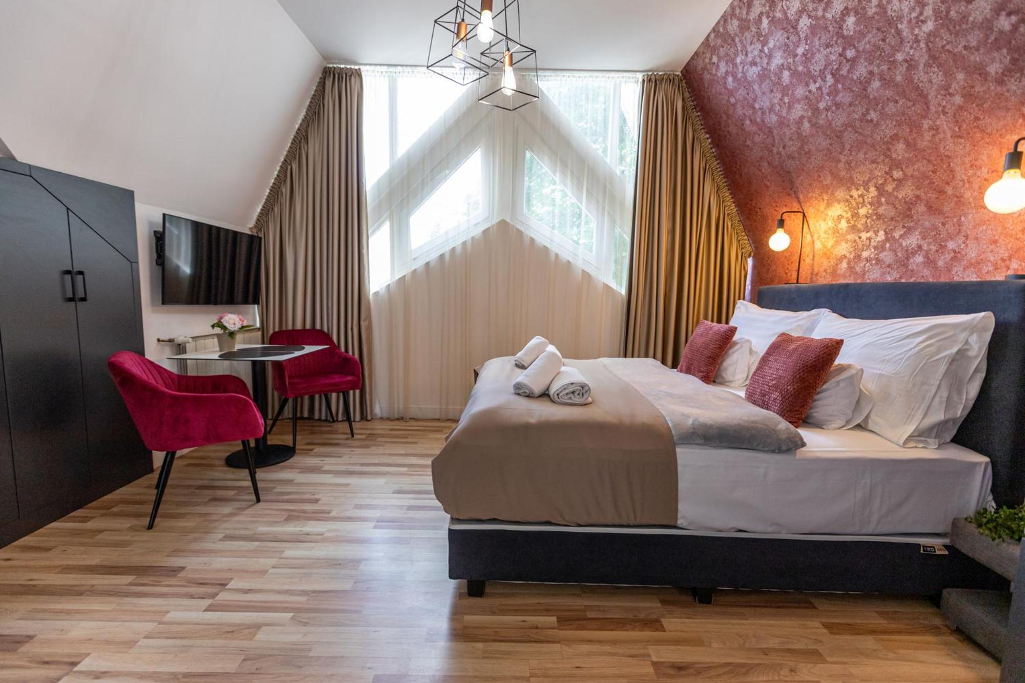 Hotel Clariss Балатональмади Экстерьер фото